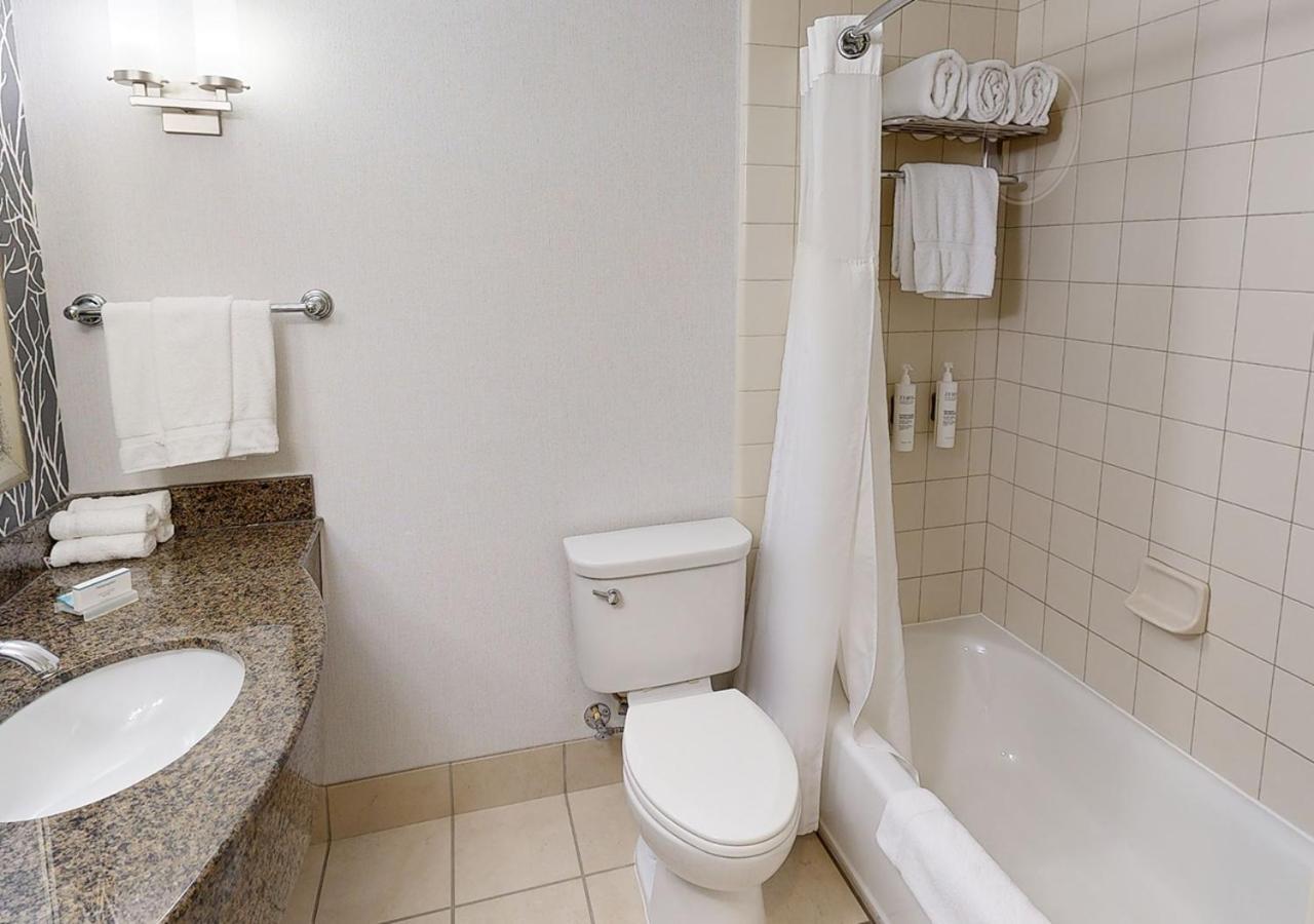 Hilton Garden Inn Detroit/Novi Εξωτερικό φωτογραφία